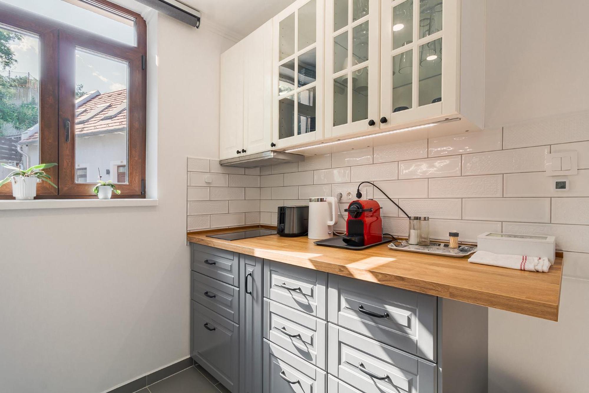 Appartement Monbuhim Twin à Veszprém Extérieur photo