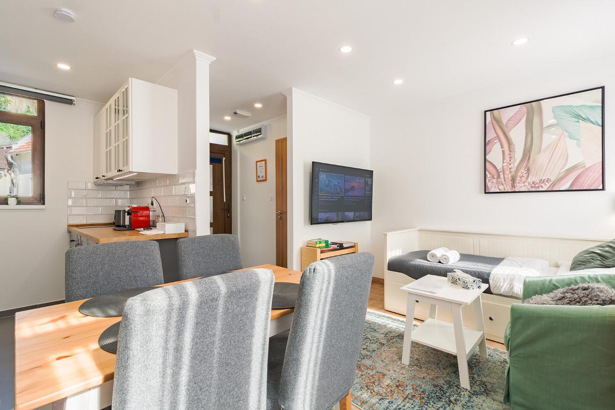 Appartement Monbuhim Twin à Veszprém Extérieur photo